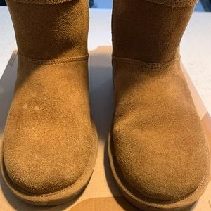 SOLD Kookaburra by UGG tan boots